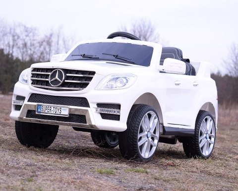 MERCEDES ML350 AMG TRZY SILNIKI, FUNKCJA BUJANIA,MIĘKKIE KOŁA, MIĘKKIE SIEDZENIE, MOCNY/ML350 MERCEDES ML350 AMG TRZY SILNIKI, FUNKCJA BUJANIA,MIĘKKIE KOŁA, MIĘKKIE SIEDZENIE, MOCNY/ML350