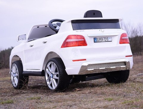 MERCEDES ML350 AMG TRZY SILNIKI, FUNKCJA BUJANIA,MIĘKKIE KOŁA, MIĘKKIE SIEDZENIE, MOCNY/ML350 MERCEDES ML350 AMG TRZY SILNIKI, FUNKCJA BUJANIA,MIĘKKIE KOŁA, MIĘKKIE SIEDZENIE, MOCNY/ML350