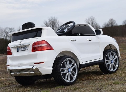 MERCEDES ML350 AMG TRZY SILNIKI, FUNKCJA BUJANIA,MIĘKKIE KOŁA, MIĘKKIE SIEDZENIE, MOCNY/ML350 MERCEDES ML350 AMG TRZY SILNIKI, FUNKCJA BUJANIA,MIĘKKIE KOŁA, MIĘKKIE SIEDZENIE, MOCNY/ML350