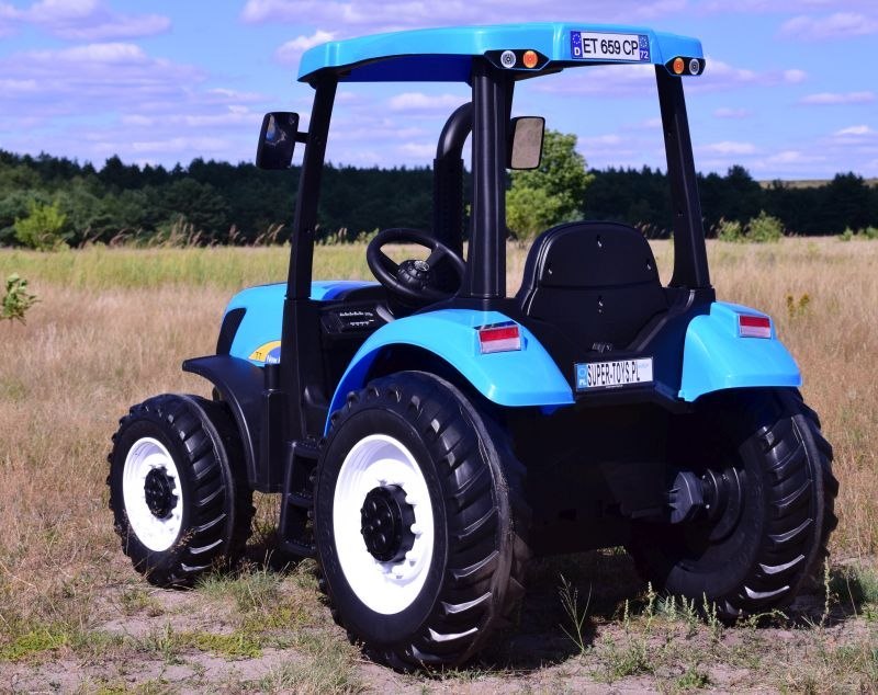 OLBRZYMI TRAKTOR NEW HOLLAND T7 NA AKUMULATOR Z PILOTEM 24 V, 400 W/A011-24 OLBRZYMI TRAKTOR NEW HOLLAND T7 NA AKUMULATOR Z PILOTEM 24 V, 400 W/A011-24