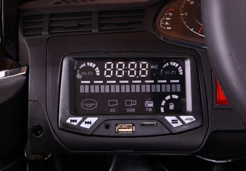 Auto na akumulator Audi Q7 New EVA Wolny Start LED 2 Silniki Auto na akumulator Audi Q7 New EVA Wolny Start LED 2 Silniki