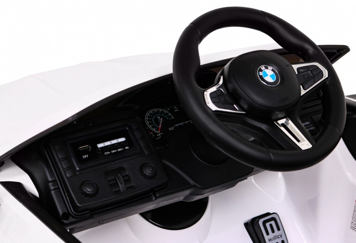 Auto BMW DRIFT M5 Pilot EVA Wolny Start LED MP3 Auto BMW DRIFT M5 Pilot EVA Wolny Start LED MP3