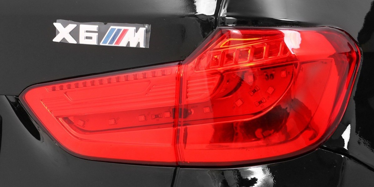 Auto na akumulator BMW X6M 2x45W Lakier Wolny Start EVA Pilot MP3 Skóra Auto na akumulator BMW X6M 2x45W Lakier Wolny Start EVA Pilot MP3 Skóra