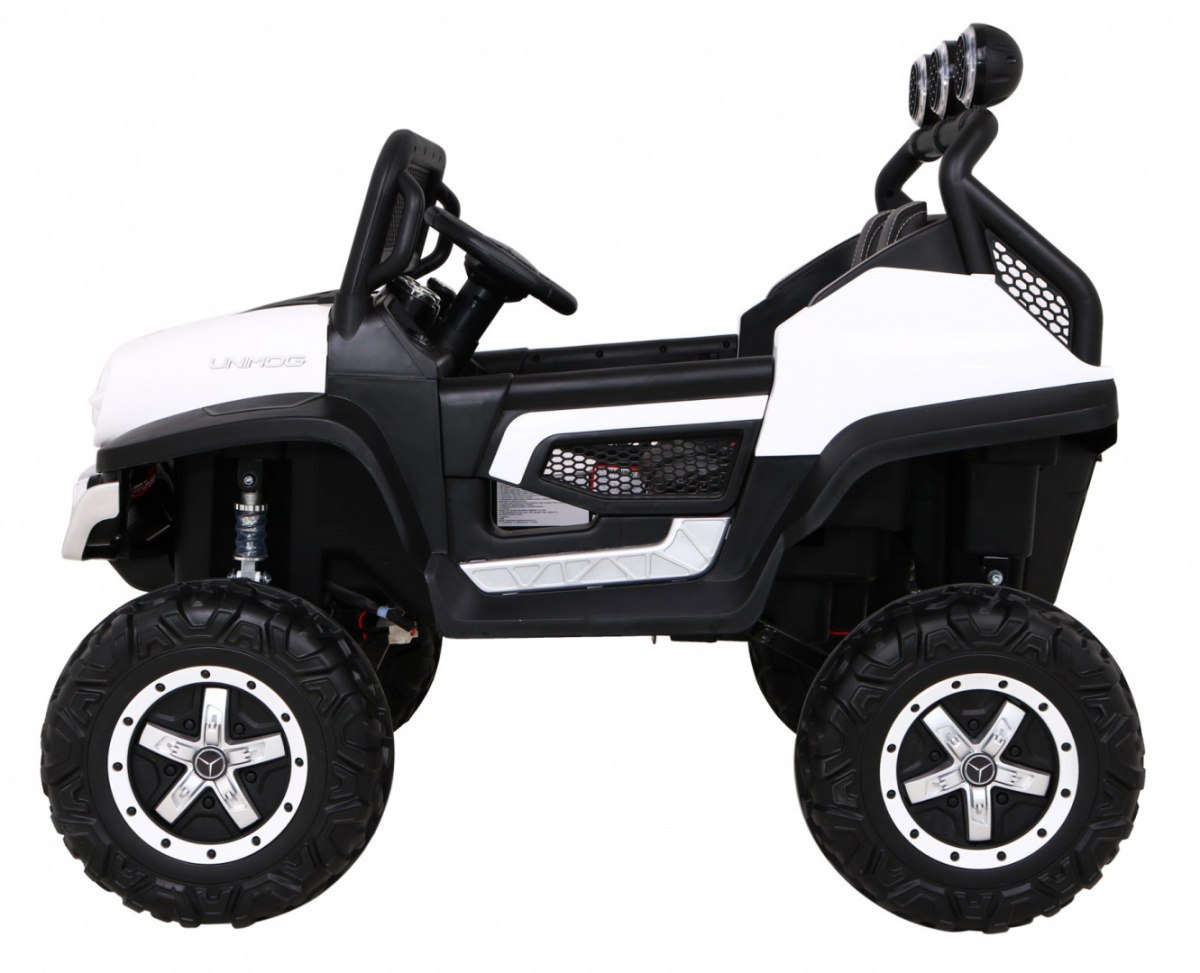 Auto Mercedes BENZ UNIMOG 4x4 Wolny Start EVA LED Pilot Auto Mercedes BENZ UNIMOG 4x4 Wolny Start EVA LED Pilot