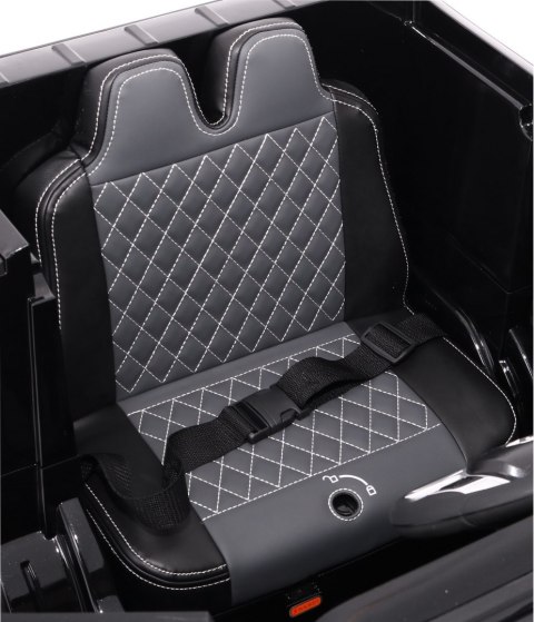 Auto na akumulator Mercedes G65 2 4G Lakierowany Czarny Auto na akumulator Mercedes G65 2 4G Lakierowany Czarny