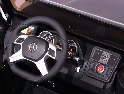 Auto na akumulator Mercedes G65 2 4G Lakierowany Czerwony Auto na akumulator Mercedes G65 2 4G Lakierowany Czerwony
