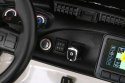 Pojazd Toyota Hilux Biała Pojazd Toyota Hilux Biała