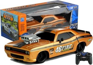 SAMOCHÓD ZDALNIE STEROWANY ZŁOTY MUSCLE CAR WYŚCIGOWY AUTO RC 1:16 PILOT