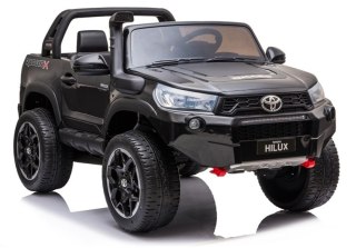 AUTO NA AKUMULATOR DLA 2 DZIECI TOYOTA HILUX LAKIER 4X4 PILOT EVA SKÓRA LED RADIO MP3