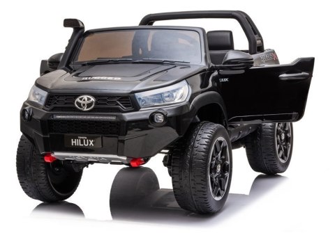 AUTO NA AKUMULATOR DLA 2 DZIECI TOYOTA HILUX 4X4 PILOT EVA SKÓRA LED RADIO MP3