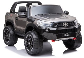 AUTO NA AKUMULATOR DLA 2 DZIECI TOYOTA HILUX LAKIER 4X4 PILOT EVA SKÓRA LED RADIO MP3