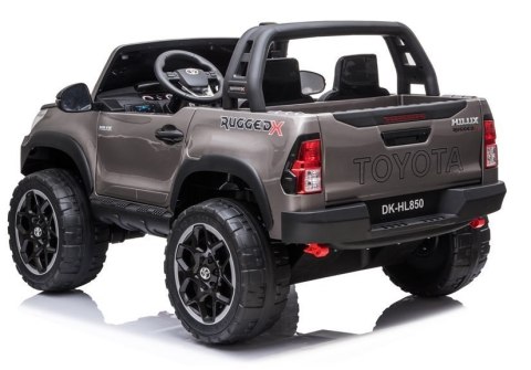 AUTO NA AKUMULATOR DLA 2 DZIECI TOYOTA HILUX LAKIER 4X4 PILOT EVA SKÓRA LED RADIO MP3 AUTO NA AKUMULATOR DLA 2 DZIECI TOYOTA HILUX LAKIER 4X4 PILOT EVA SKÓRA LED RADIO MP3