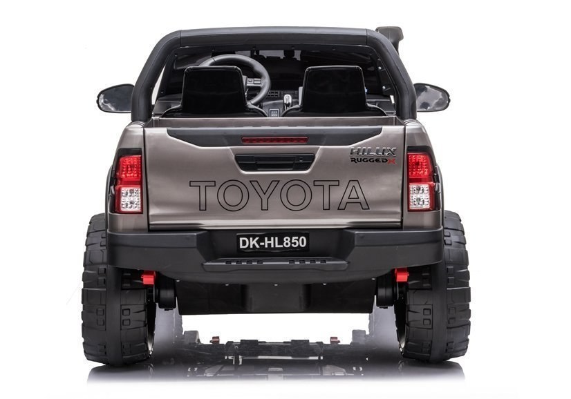 Auto na Akumulator Toyota Hilux Srebrny Lakierowany Auto na Akumulator Toyota Hilux Srebrny Lakierowany