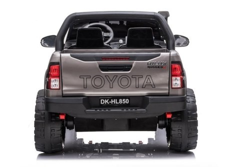 AUTO NA AKUMULATOR DLA 2 DZIECI TOYOTA HILUX LAKIER 4X4 PILOT EVA SKÓRA LED RADIO MP3 AUTO NA AKUMULATOR DLA 2 DZIECI TOYOTA HILUX LAKIER 4X4 PILOT EVA SKÓRA LED RADIO MP3
