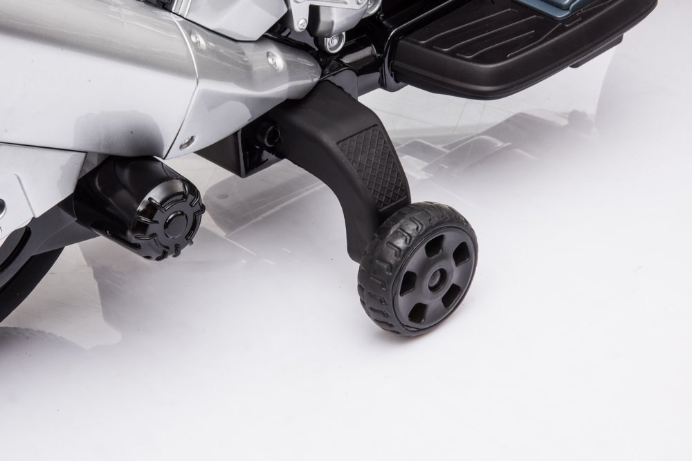 Motor Na Akumulator Aprilia Tuono V4 Czerwony Motor Na Akumulator Aprilia Tuono V4 Czerwony