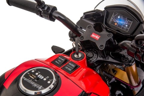 MOTOR NA AKUMULATOR DLA DZIECKA 5-8 LAT APRILIA TUONO V4 SKÓRA LED MP3 EVA