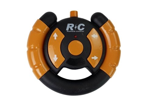 TRAKTOR ZDALNIE STEROWANY Z PRZYCZEPĄ CYSTERNA NA MLEKO ZIELONY PILOT 2.4G