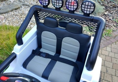 AUTO NA AKUMULATOR DŻIP JEEP S2388 SAMOCHÓD DLA DZIECKA 4X4 PILOT EVA SKÓRA LED RADIO AUTO NA AKUMULATOR DŻIP JEEP S2388 SAMOCHÓD DLA DZIECKA 4X4 PILOT EVA SKÓRA LED RADIO