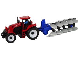 Czerwony Traktor z Pługiem Farma