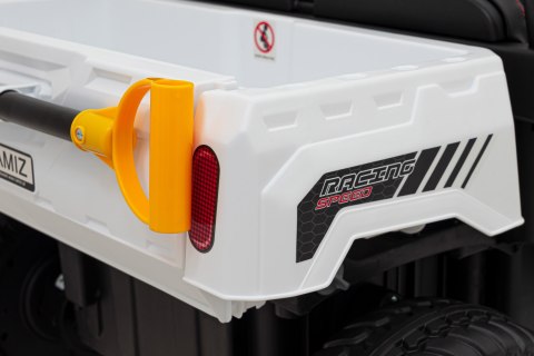 Auto Pick-Up Speed 900 dla dzieci Biały + Napęd 4x4 + Ruchomy kiper + Bagażnik + Pilot + Łopatka + Audio LED Auto Pick-Up Speed 900 dla dzieci Biały + Napęd 4x4 + Ruchomy kiper + Bagażnik + Pilot + Łopatka + Audio LED