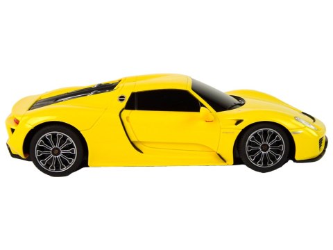 SAMOCHÓD ZDALNIE STEROWANY AUTO RC PORSCHE 918 1:24 RASTAR PILOT GUMOWE KOŁA